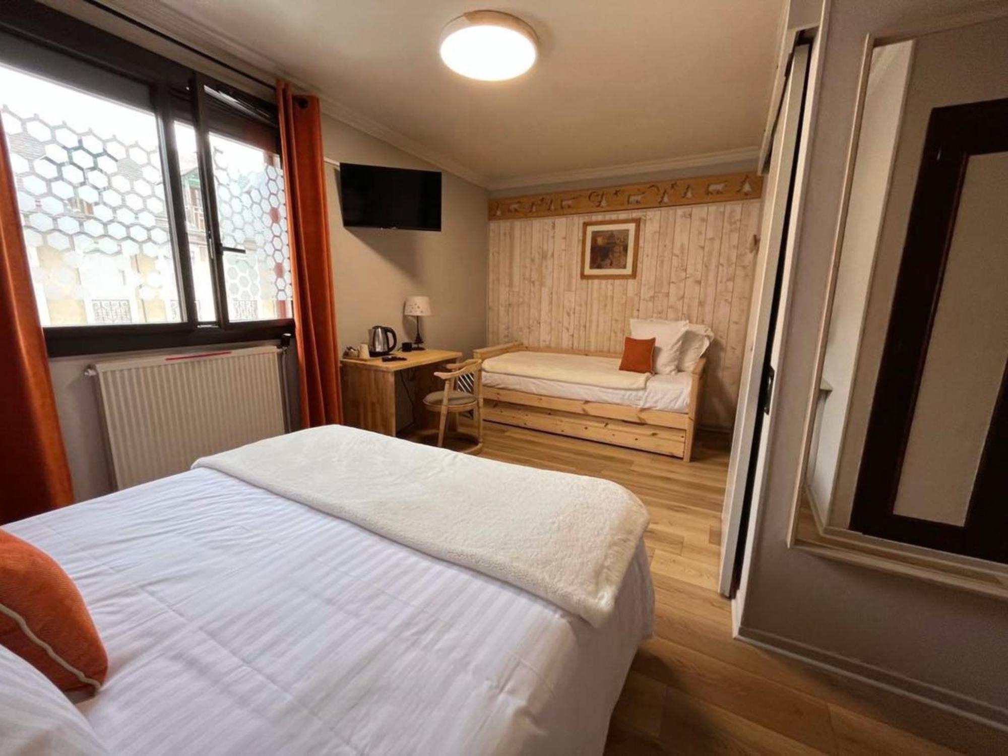 Hotel La Rencluse Saint-Mamet 외부 사진