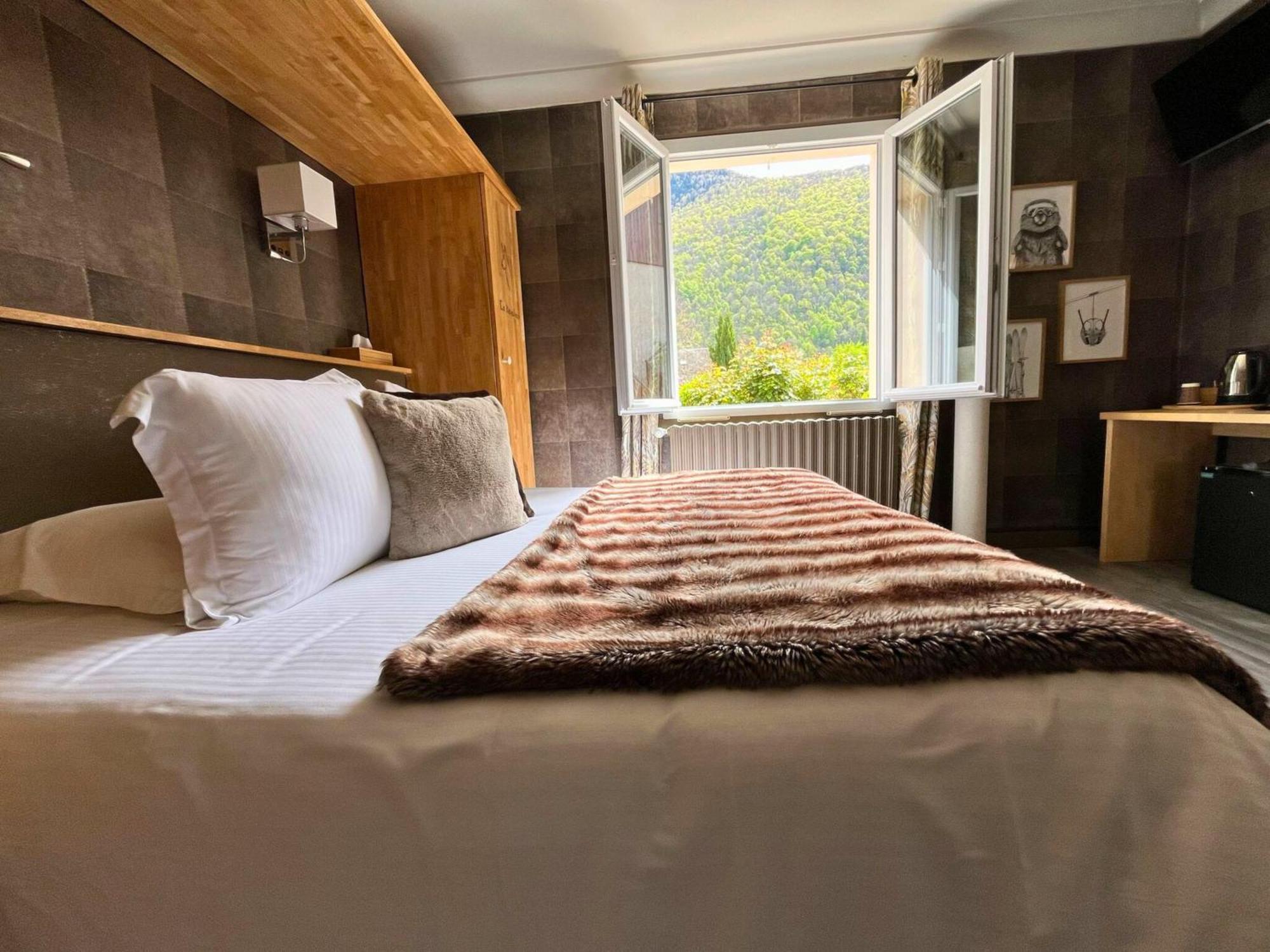Hotel La Rencluse Saint-Mamet 외부 사진