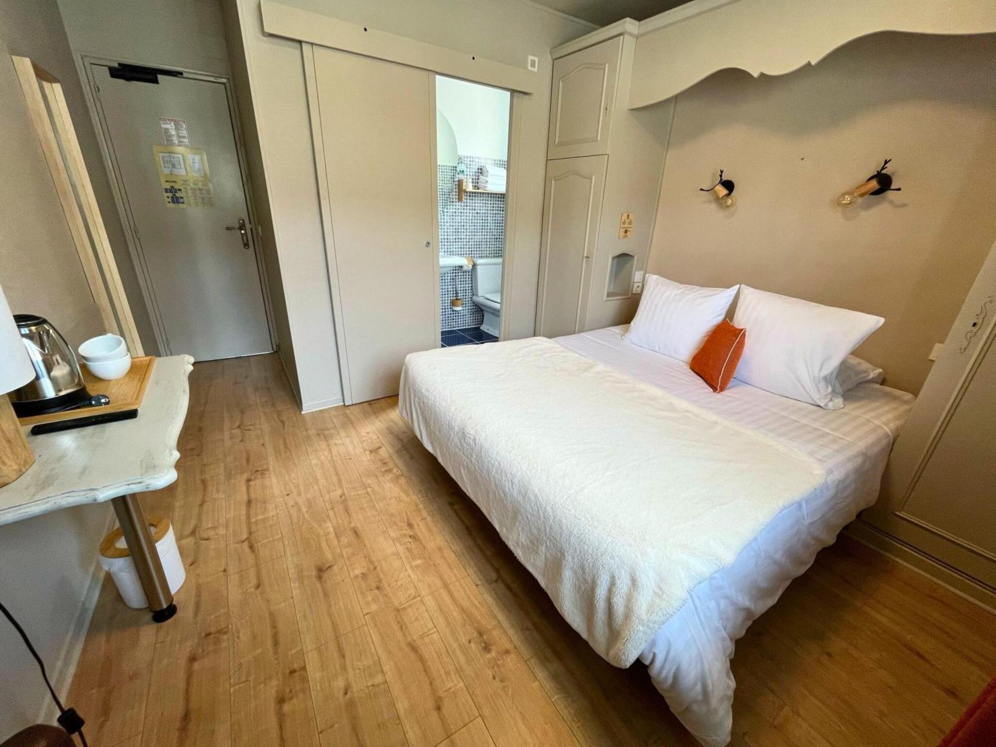 Hotel La Rencluse Saint-Mamet 외부 사진